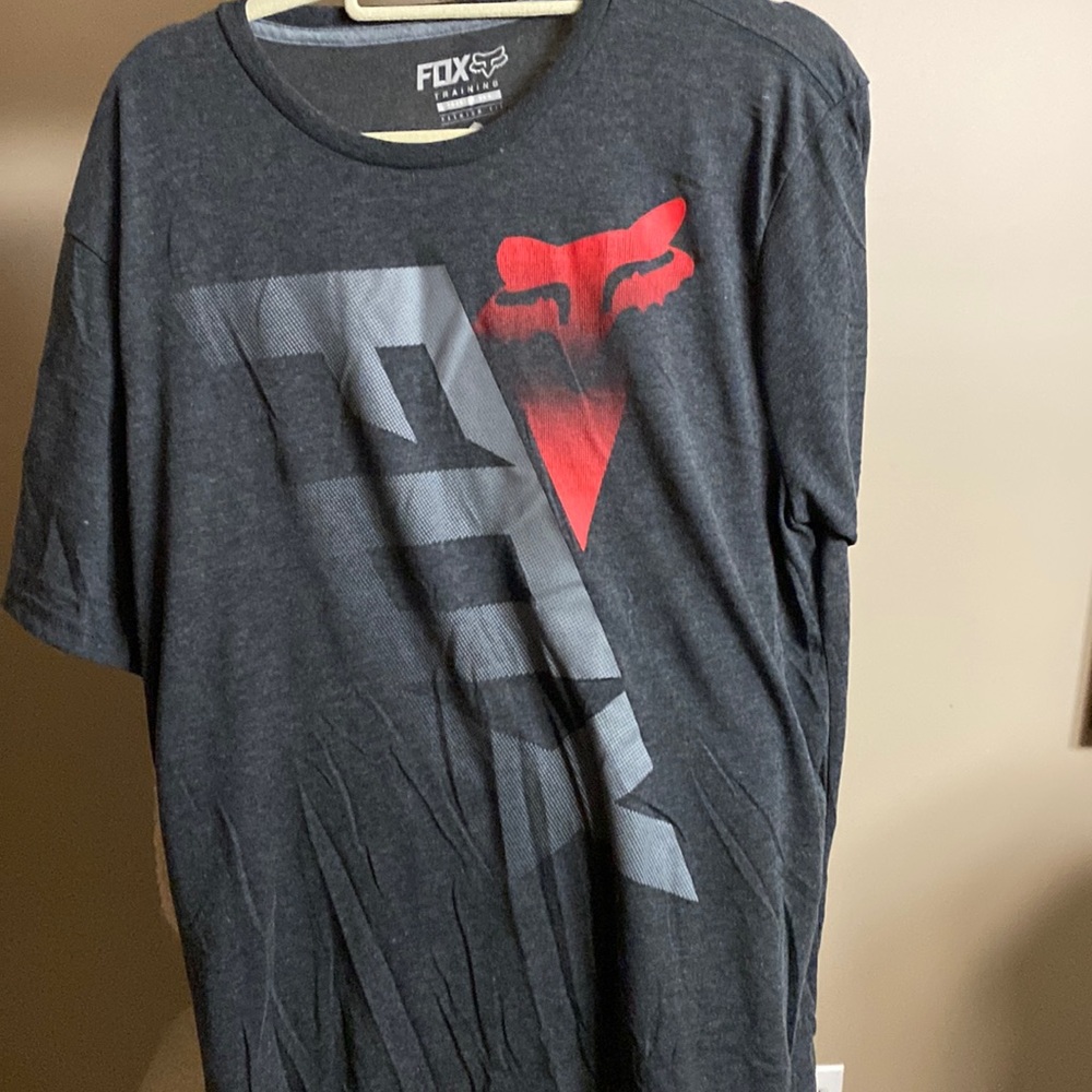 Mens fix t shirt size xl, like new